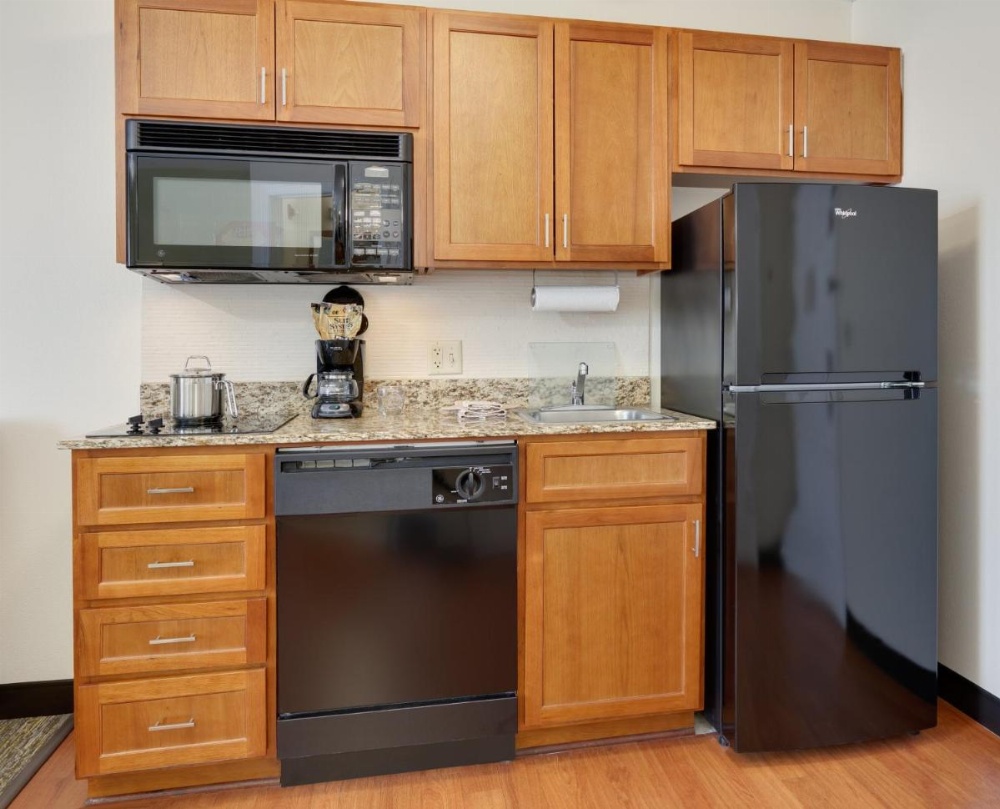 Candlewood Suites Salina Image 18